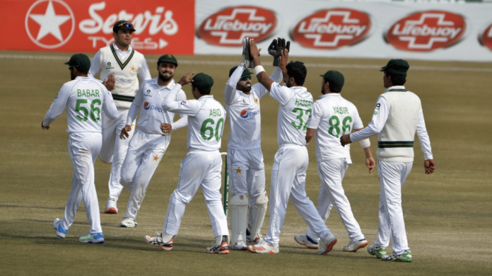 PCB Considers to Increase Salaries of Test Cricketers