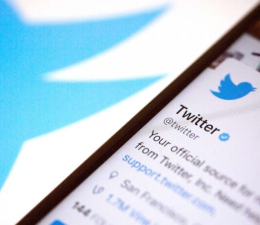 PTA Blocks Accounts Of Pakistani Users With Twitter Administration PTA Blocks Accounts Of Pakistani Users With Twitter Administration