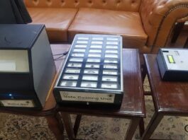 Pakistan Develops Electronic Voting Machine Pakistan Develops Electronic Voting Machine