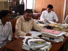 Federal Government Decides To Increase Salaries of Employees By 40%. Federal Government Decides To Increase Salaries of Employees By 40%.