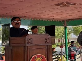 Sheikh Rasheed Ahmed Praises Sindh Rangers For Peace in Karachi Sheikh Rasheed Ahmed Praises Sindh Rangers For Peace in Karachi