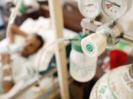 Pakistan Is On Brink Of A Severe Oxygen Crisis: Distributors Pakistan Is On Brink Of A Severe Oxygen Crisis: Distributors