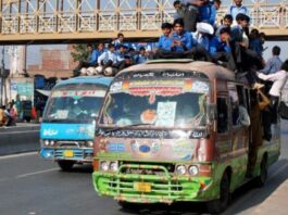 Public transport suspended in 15 districts of Punjab Public transport suspended in 15 districts of Punjab
