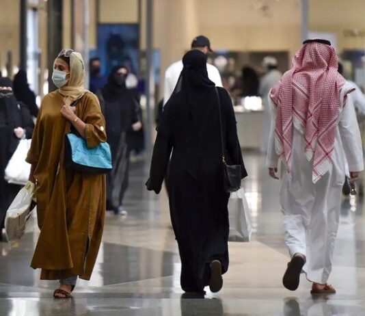 Saudi Arabia has announced a fine of one million riyals for violating the Corona SOPs Saudi Arabia has announced a fine of one million riyals for violating the Corona SOPs.
