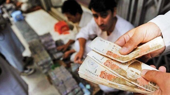 Rupee fell to its lowest level against the US dollar