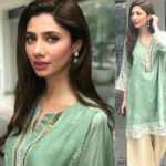 Mahira Khan Pays Homage To Armed Forces On Defence Day Mahira Khan Pays Homage To Armed Forces On Defence Day