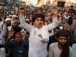 TLP March: Authorities Sets up barriers at various entrances to Islamabad and Rawalpindi Authorities Sets up barriers at various entrances to Islamabad and Rawalpindi