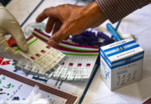 In Karachi 1,282 people were diagnosed with HIV In Karachi 1,282 people were diagnosed with HIV