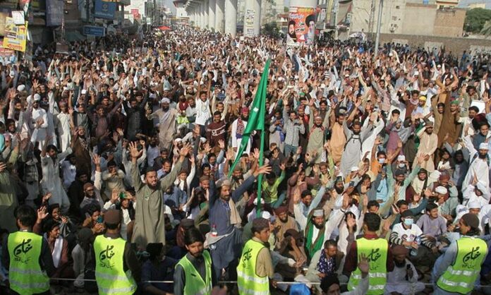 TLP protests continue many roads still closed