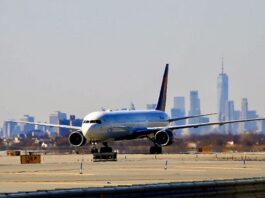 US has further relaxed travel instructions on Corona for Pakistan US has further relaxed travel instructions on Corona for Pakistan